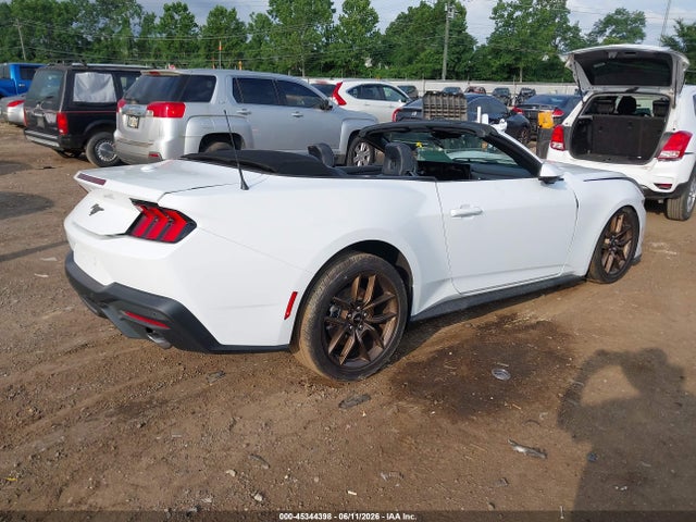 Ford Mustang Ecoboost Premium 2026 1FAGP8UH2T5103765 Image 4