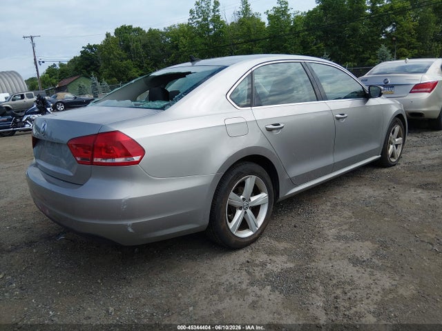 Aukcja sprzedaży 2013 Volkswagen Passat 2.5l Se, vin: 1VWBP7A31DC050302, numer aukcji: 45344404