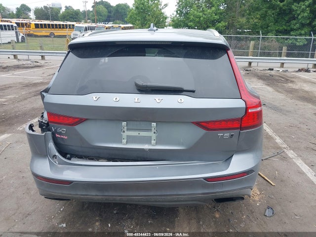 Продаж на аукціоні авто 2020 Volvo V60 Cross Country T5, vin: YV4102WK1L1036980, номер лоту: 45344423