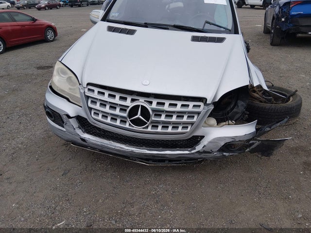Продажа на аукционе авто 2010 Mercedes-benz Ml 350 4matic, vin: 4JGBB8GB0AA562853, номер лота: 45344432