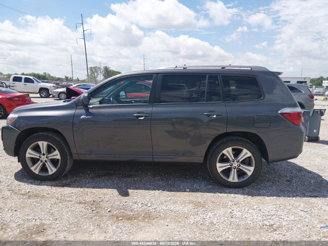 Auction sale of the 2008 Toyota Highlander Sport, vin: JTEES43AX82101666, lot number: 45344439