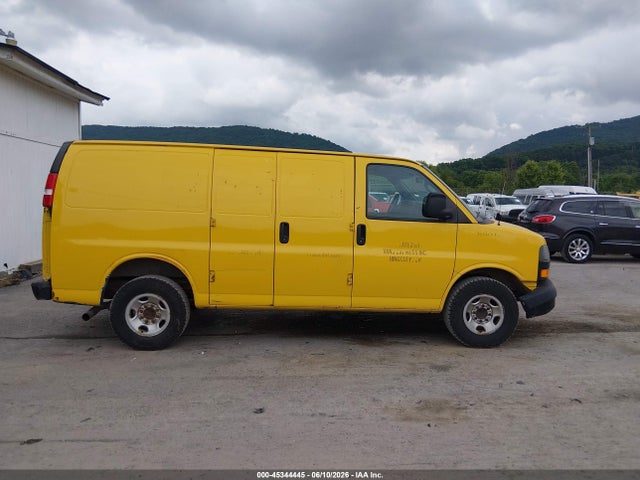 Aukcja sprzedaży 2018 Chevrolet Express 2500 Work Van, vin: 1GCWGAFG4J1316402, numer aukcji: 45344445