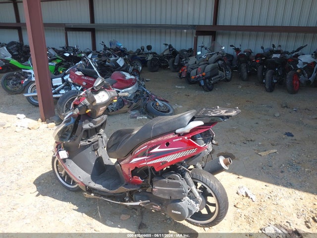 Znen Scooter 2024 L5YTCKPT2R1131462 Image 3