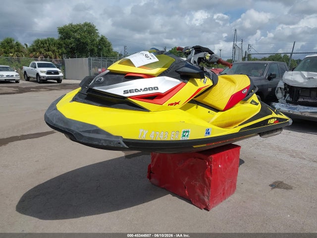 Seadoo Rxp-260 2015 YDV16495B515 Image 2
