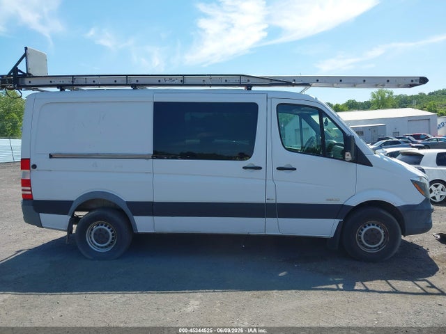 45344525 :رقم المزاد ، WD4PE7DC6F5983233 vin ، 2015 Mercedes-benz Sprinter 2500 Normal Roof مزاد بيع