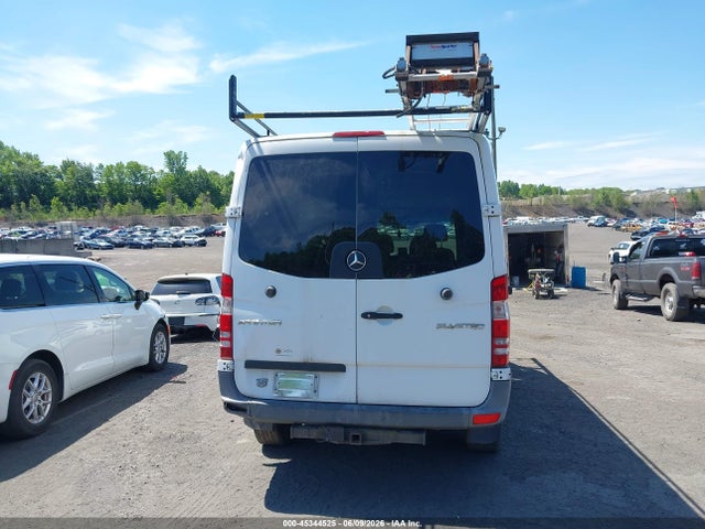 45344525 :رقم المزاد ، WD4PE7DC6F5983233 vin ، 2015 Mercedes-benz Sprinter 2500 Normal Roof مزاد بيع