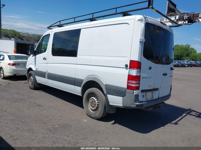 45344525 :رقم المزاد ، WD4PE7DC6F5983233 vin ، 2015 Mercedes-benz Sprinter 2500 Normal Roof مزاد بيع