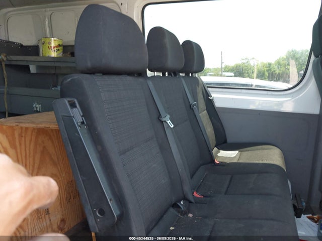 45344525 :رقم المزاد ، WD4PE7DC6F5983233 vin ، 2015 Mercedes-benz Sprinter 2500 Normal Roof مزاد بيع