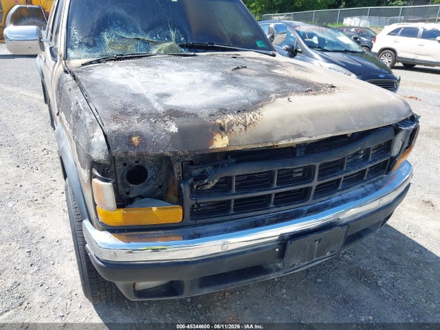 45344600 :رقم المزاد ، 1B7GG23X0NS625198 vin ، 1992 Dodge Dakota مزاد بيع