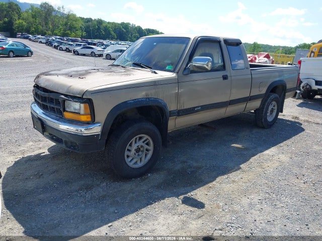 45344600 :رقم المزاد ، 1B7GG23X0NS625198 vin ، 1992 Dodge Dakota مزاد بيع