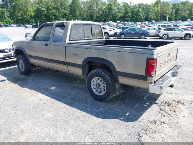 45344600 :رقم المزاد ، 1B7GG23X0NS625198 vin ، 1992 Dodge Dakota مزاد بيع