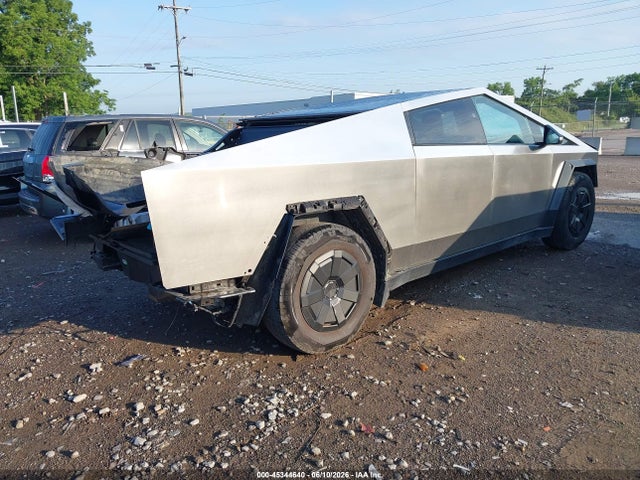 Продажа на аукционе авто 2024 Tesla Cybertruck All-wheel Drive, vin: 7G2CEHED5RA040740, номер лота: 45344640