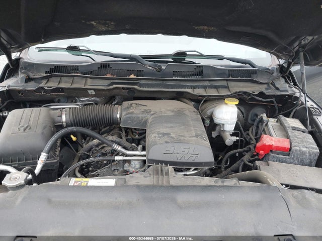 45344669 :رقم المزاد ، 3C6JR6DG4KG572148 vin ، 2019 Ram 1500 Classic Tradesman  4x2 8' Box مزاد بيع