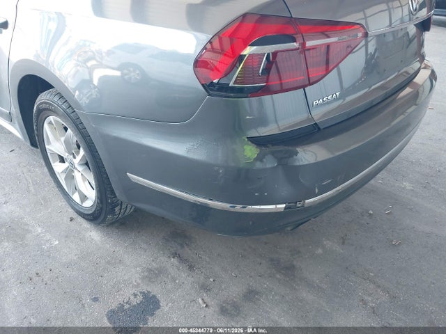 Aukcja sprzedaży 2017 Volkswagen Passat 1.8t S, vin: 1VWAT7A3XHC002407, numer aukcji: 45344779