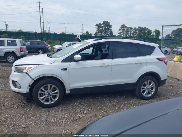 Aukcja sprzedaży 2018 Ford Escape Se, vin: 1FMCU9GD7JUB46299, numer aukcji: 45344820