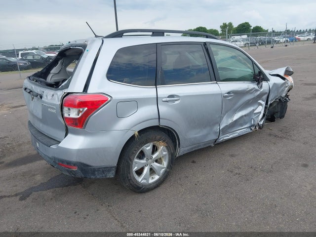 Subaru Forester 2.5i Limited 2015 JF2SJARCXFH410020 Image 4