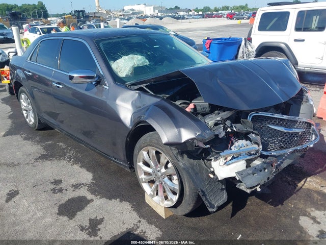 Продаж на аукціоні авто 2019 Chrysler 300 Limited Awd, vin: 2C3CCAKG9KH569887, номер лоту: 45344841