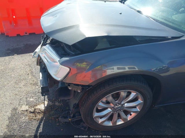 Продажа на аукционе авто 2019 Chrysler 300 Limited Awd, vin: 2C3CCAKG9KH569887, номер лота: 45344841