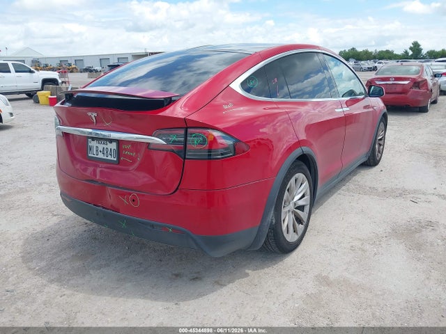 Tesla Model X 60d/70d/75d/90d/p100d 2016 5YJXCBE24GF006312 Image 4