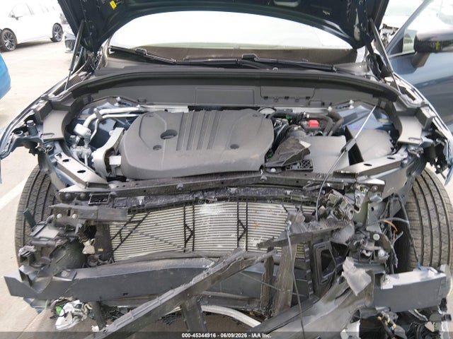 2026 Volvo Xc60 B5 Plus მანქანა იყიდება აუქციონზე, vin: YV4M12RC1T1388262, აუქციონის ნომერი: 45344916