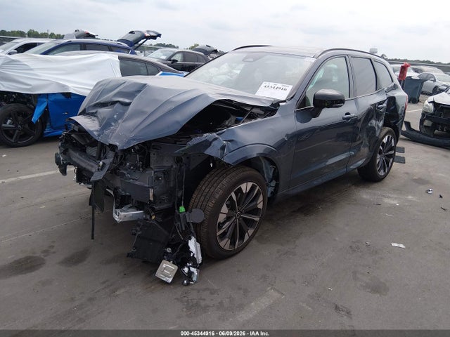 2026 Volvo Xc60 B5 Plus მანქანა იყიდება აუქციონზე, vin: YV4M12RC1T1388262, აუქციონის ნომერი: 45344916