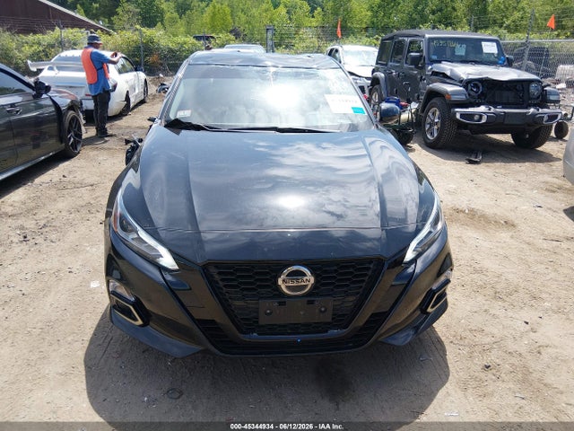 1N4BL4DW8NN342589 Nissan Altima Sv Intelligent Awd