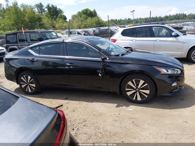 1N4BL4DW8NN342589 Nissan Altima Sv Intelligent Awd