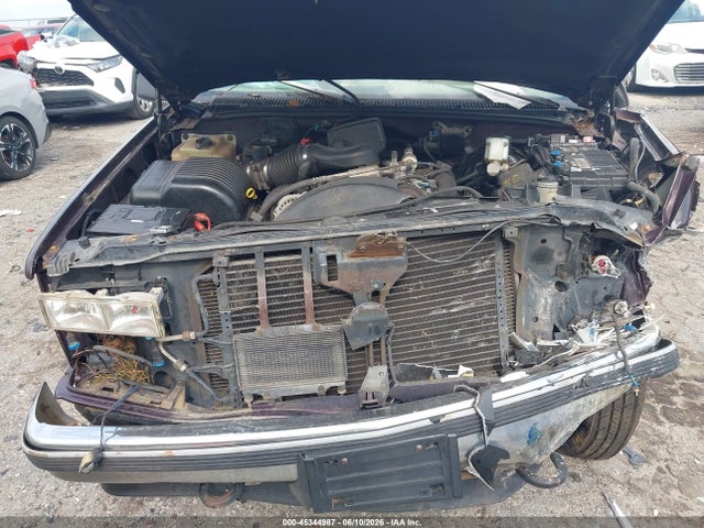 1996 Chevrolet Suburban K1500 მანქანა იყიდება აუქციონზე, vin: 3GNFK16R5TG137216, აუქციონის ნომერი: 45344987