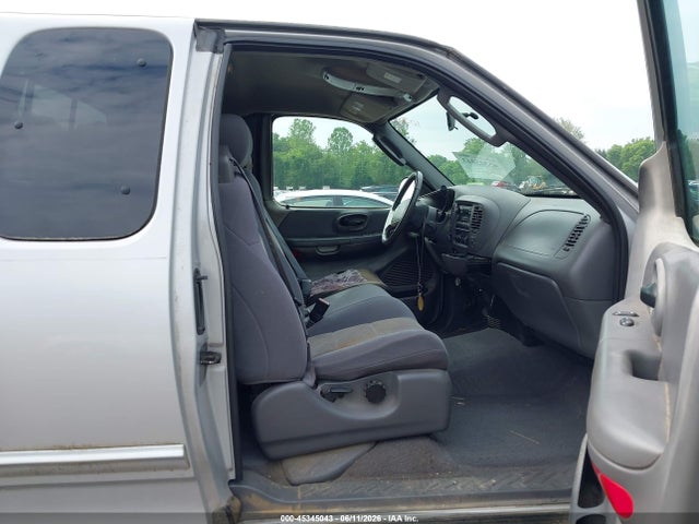 45345043 :رقم المزاد ، 1FTRX18LX3NB46971 vin ، 2003 Ford F-150 Lariat/xl/xlt مزاد بيع