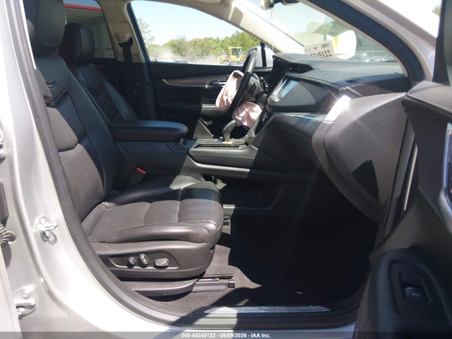 45345122 :رقم المزاد ، 1GYKNFRS2JZ129429 vin ، 2018 Cadillac Xt5 Premium Luxury مزاد بيع
