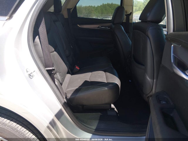 45345122 :رقم المزاد ، 1GYKNFRS2JZ129429 vin ، 2018 Cadillac Xt5 Premium Luxury مزاد بيع