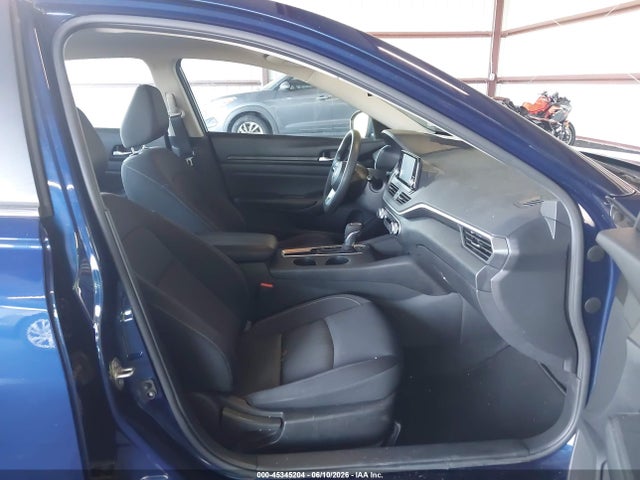 1N4BL4BV1MN394381 Nissan Altima S Fwd