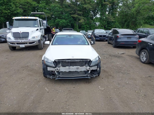 45345209 :رقم المزاد ، 55SWF4JB8HU216559 vin ، 2017 Mercedes-benz C 300 مزاد بيع