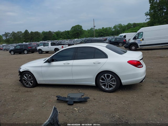 45345209 :رقم المزاد ، 55SWF4JB8HU216559 vin ، 2017 Mercedes-benz C 300 مزاد بيع