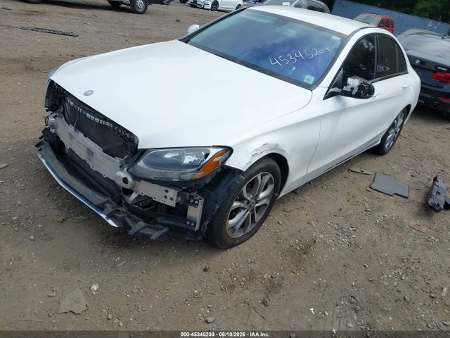 45345209 :رقم المزاد ، 55SWF4JB8HU216559 vin ، 2017 Mercedes-benz C 300 مزاد بيع