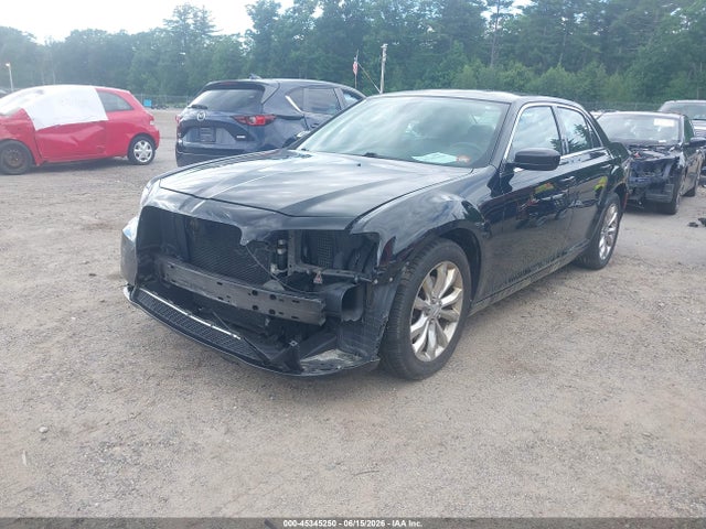 2016 Chrysler 300 Limited მანქანა იყიდება აუქციონზე, vin: 2C3CCARG1GH344196, აუქციონის ნომერი: 45345250