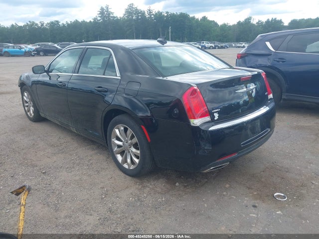 2016 Chrysler 300 Limited მანქანა იყიდება აუქციონზე, vin: 2C3CCARG1GH344196, აუქციონის ნომერი: 45345250