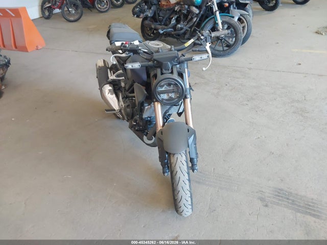 Honda CBF300 NA 2020 MLHNC5559L5000405 Image 5