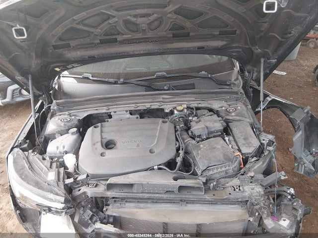 Volvo Xc40 B5 Core 2023 YV4L12UK9P2964478 Image 10