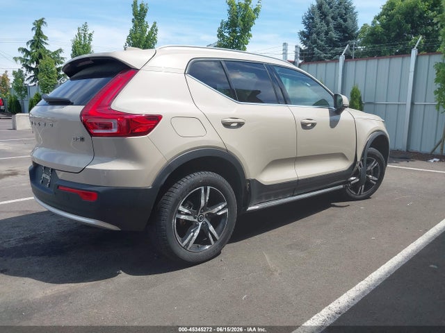 Продажа на аукционе авто 2025 Volvo Xc40 B5 Core Bright Theme, vin: YV4L12UJ2S2519659, номер лота: 45345272