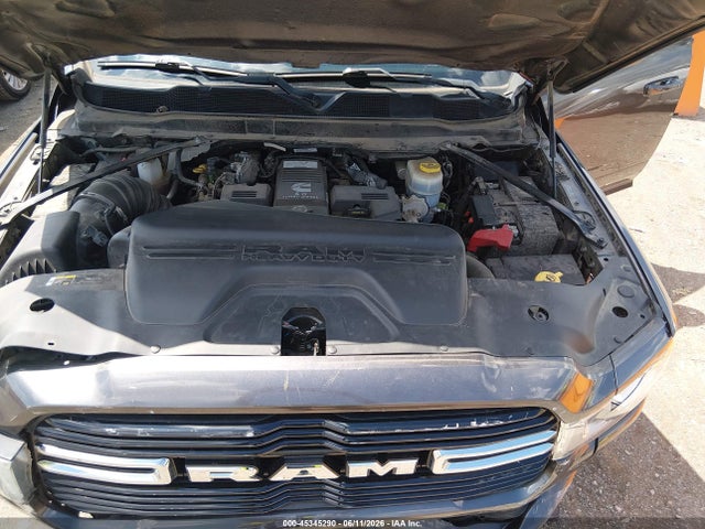 45345290 :رقم المزاد ، 3C6UR5ML9KG685209 vin ، 2019 Ram 2500 Big Horn  4x4 6'4 Box مزاد بيع