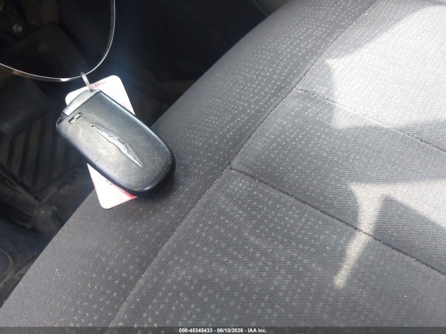 Продаж на аукціоні авто 2015 Chrysler 200 Limited, vin: 1C3CCCAB6FN715029, номер лоту: 45345433