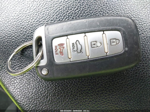 Продаж на аукціоні авто 2013 Hyundai Elantra Limited, vin: 5NPDH4AE7DH290628, номер лоту: 45345453