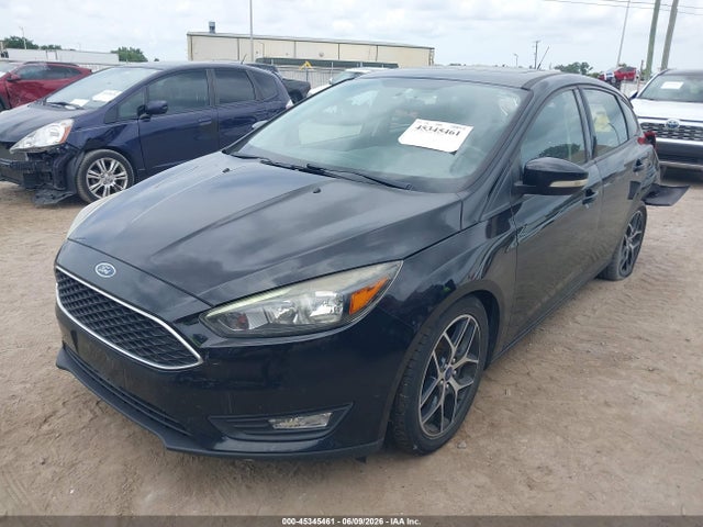 45345461 :رقم المزاد ، 1FADP3M23HL307947 vin ، 2017 Ford Focus Sel مزاد بيع