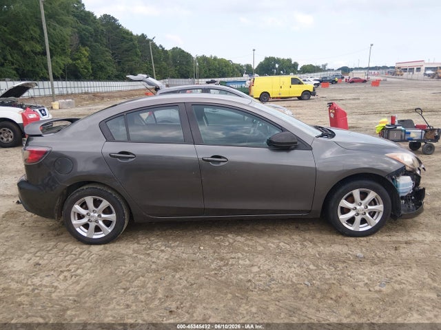 45345492 :رقم المزاد ، JM1BL1VF8B1426535 vin ، 2011 Mazda Mazda3 I Touring مزاد بيع