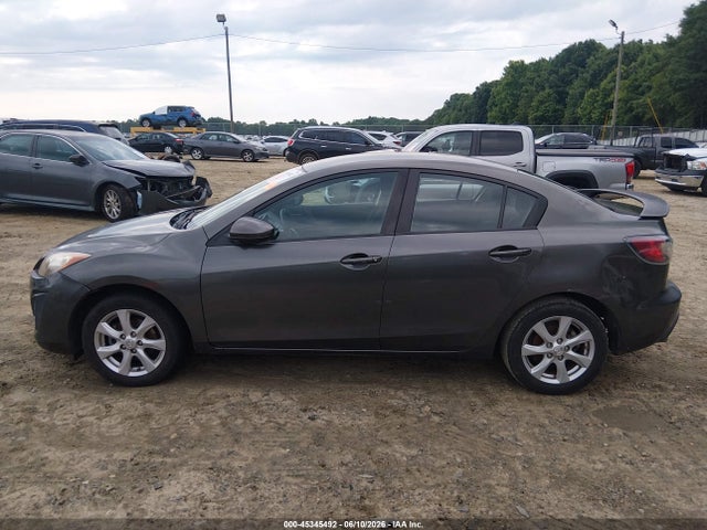 45345492 :رقم المزاد ، JM1BL1VF8B1426535 vin ، 2011 Mazda Mazda3 I Touring مزاد بيع