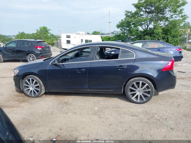 Volvo S60 T5 Premier 2016 YV1612TK5G2403223 Image 14
