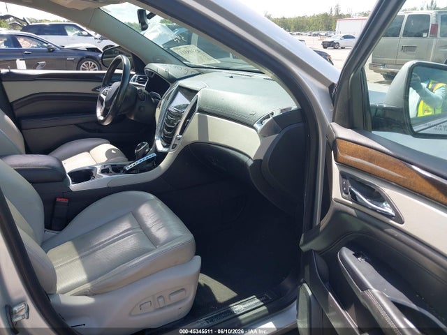 45345511 :رقم المزاد ، 3GYFNBE30FS560638 vin ، 2015 Cadillac Srx Luxury Collection مزاد بيع