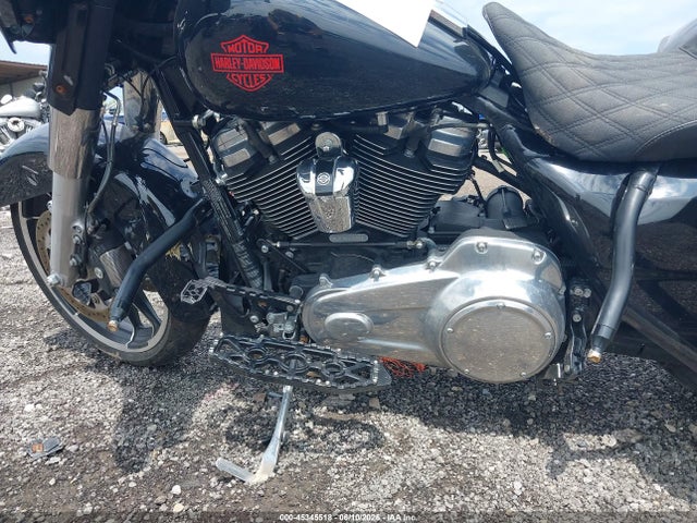 Harley-Davidson FLHT 2021 1HD1FVC14MB621089 Image 9