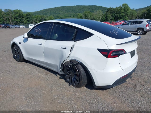 Продаж на аукціоні авто 2024 Tesla Model Y Performance Dual Motor All-wheel Drive, vin: 7SAYGDEF3RA268560, номер лоту: 45345604